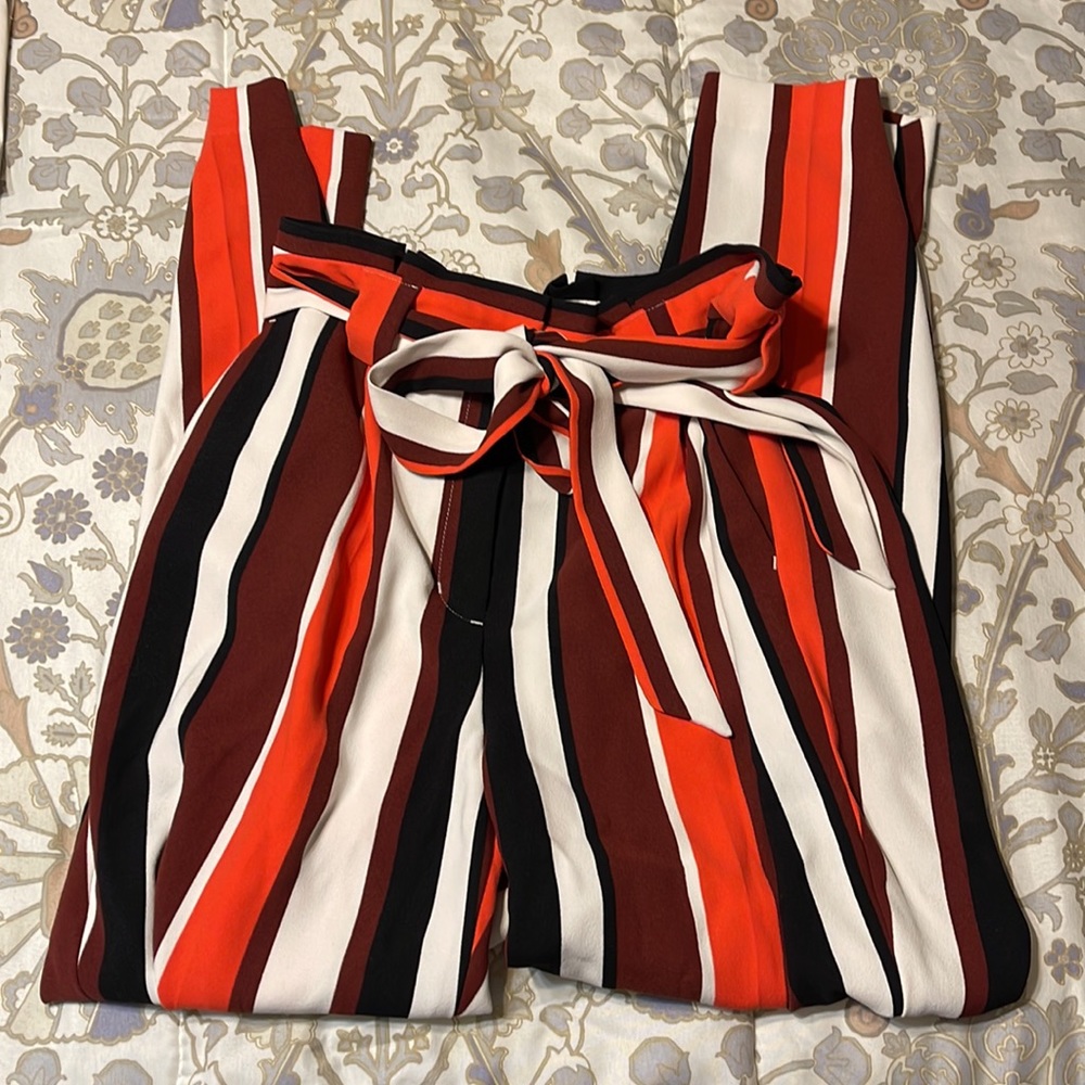 Express Striped Set - Picture 3 of 4